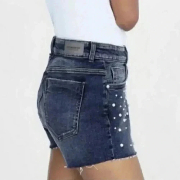 ZARA Basic Z1975 Women's DENIM Pearl Cut Off Jean Shorts Size 4 Mid Rise Frayed - Picture 7 of 10